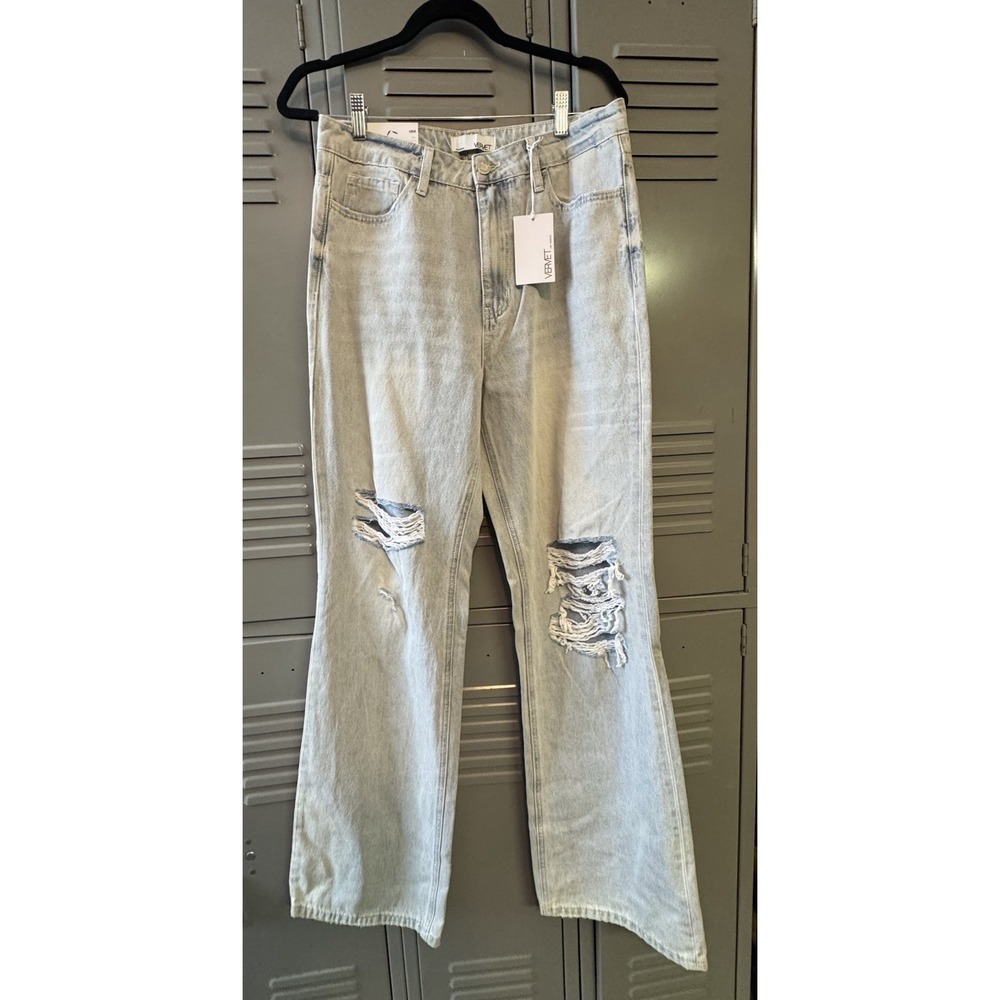 Vervet Flying Monkey Leslie 90's Vintage Flare Jeans Light Wash Distressed Sz 29